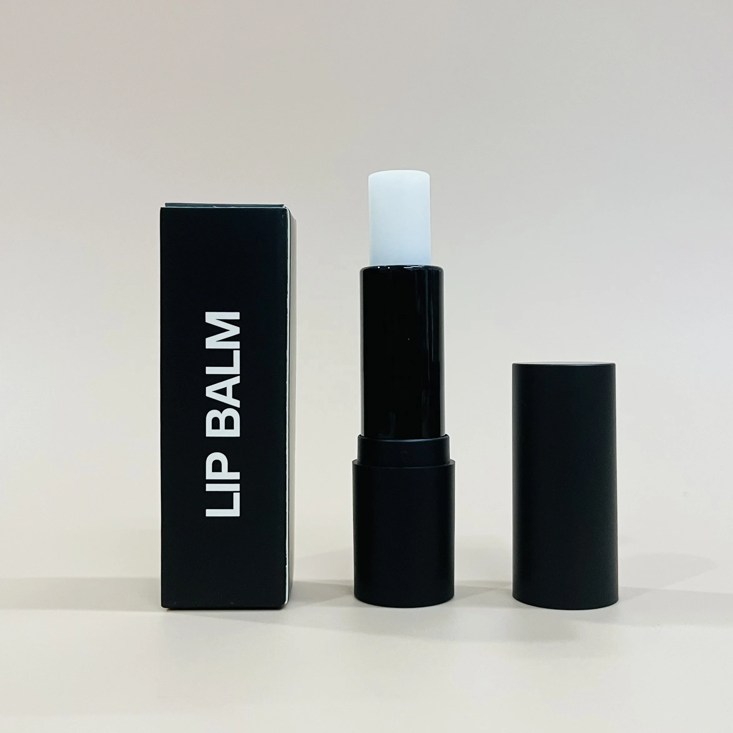 

Custom Logo Men's Cosmetic Nourishing Organic Chapstick Vegan Lip Balm For Men