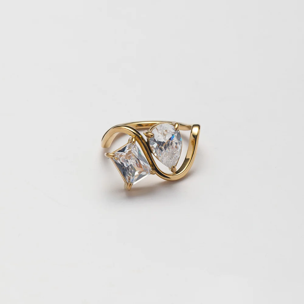YF3847 Unique Design Stainless Steel Waterproof Jewelry 18k Gold Plated Water Drop Square Zircon Splicing Women Ring