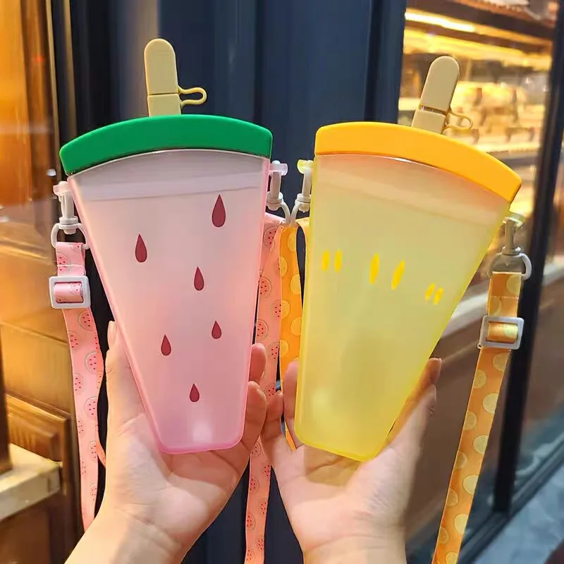 

2021 Popsicle Drink Purses Handbag Drinking Ice Cream Purse Fashion Women Water Bottle Purse Mini Shoulder Bag with Straw, Blue, yellow, pink, purple or customized