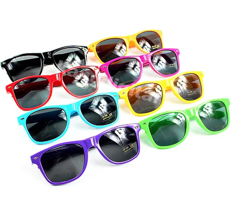 

2021 Newness Fashion Slap Sunglasses Plastic Glasses, Gray