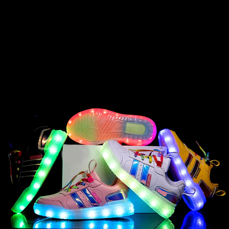 

Hot Selling USB Charging Children Boys Flash Shoes with Sole Enfant Led Light Glowing Sneakers for Girls Shoes Kids Led Shoes, Black/white/pink/blue