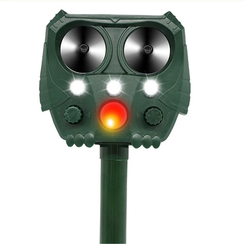 

Animal Repeller Ultrasonic solar powered waterproof Cat Scarer Pest Repeller With Motion sensor for garden yard lawn field