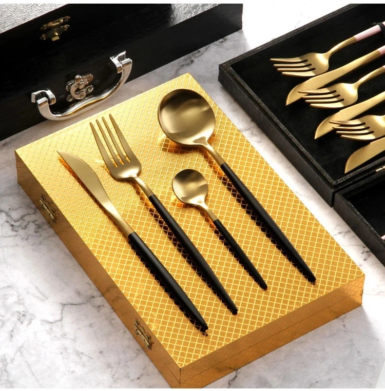 

Hot Selling 4pcs Cutlery Set Stainless Steel For Weeding Party Gift