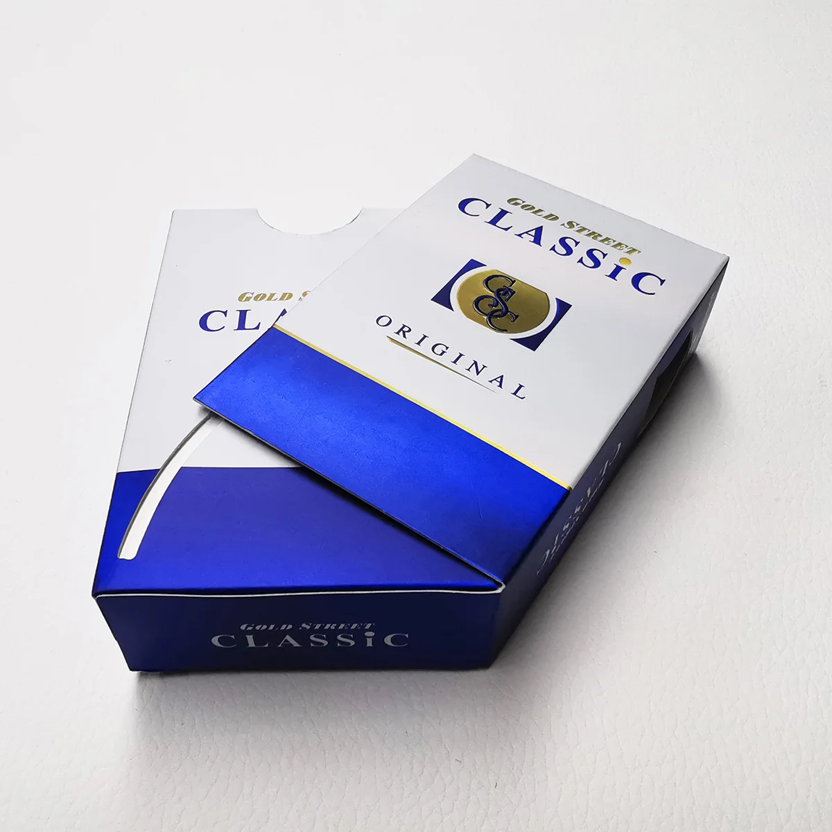 
Customized logo printing embossed cardboard lamination wholesales unique design hard cigarette packs 