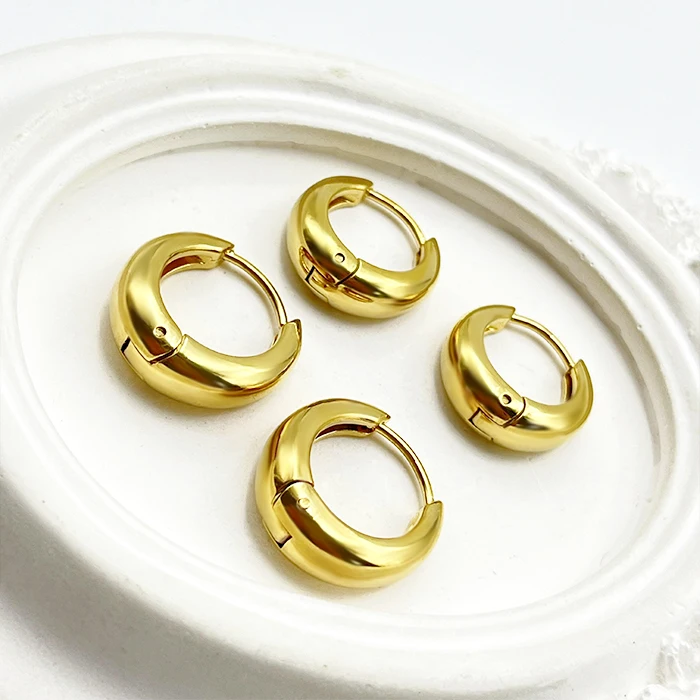 

New Simple Round Ear Buckle 18k Gold Prime Loop Face Plain Hoop Earrings Stainless Steel Jewelry Making Supplies