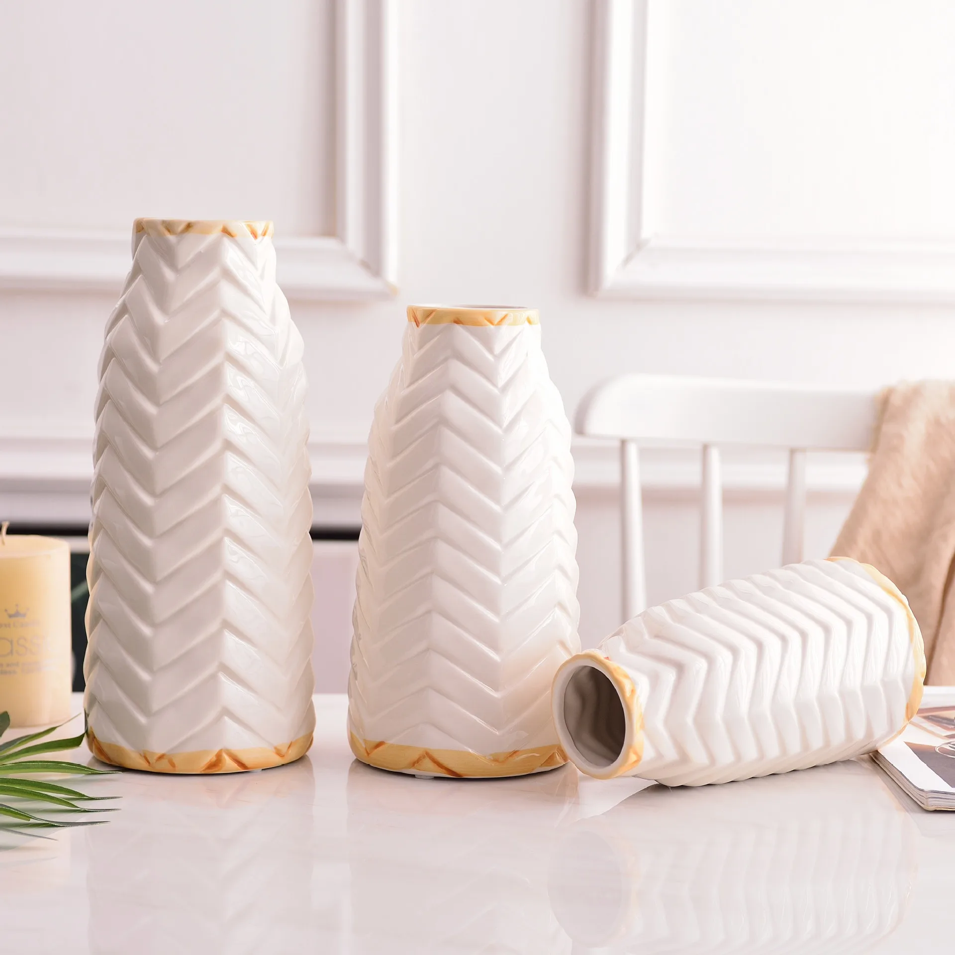 

Simple Modern Hand Painted White Bamboo Pattern Ceramic Vase Flower Vase Flower Arrangement Decoration, As photo