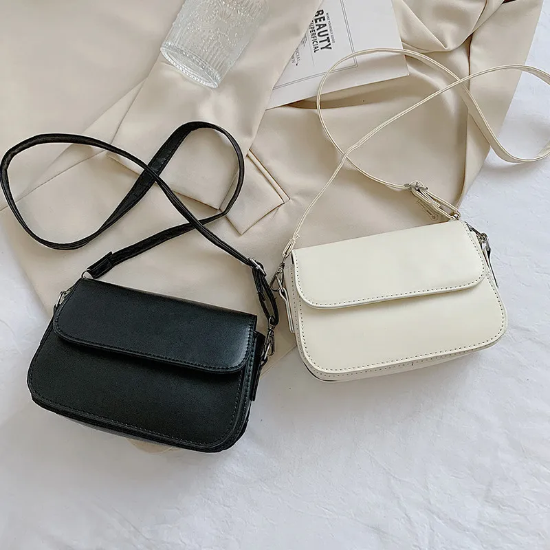 

woman hand bage shoulder bag cross body bags