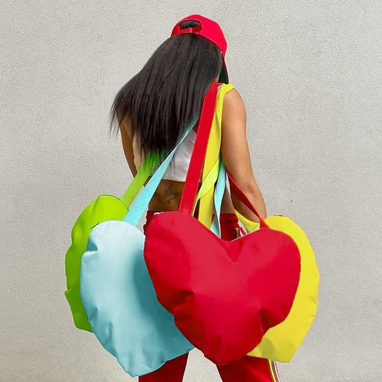 

Latest 2022 Street Casual Solid Heart Shape Bags One Shoulder Women's Crossbody Bag, Red,white,green,blue,black