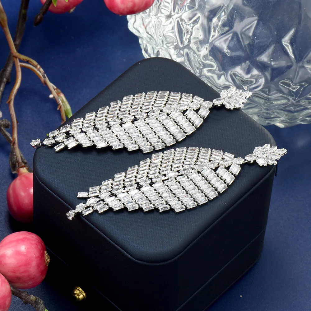 Noble Temperament Thick Cubic Zirconia Women's Polished Earrings Ethnic Wedding Wear Fine Bohemian Jewellery E31