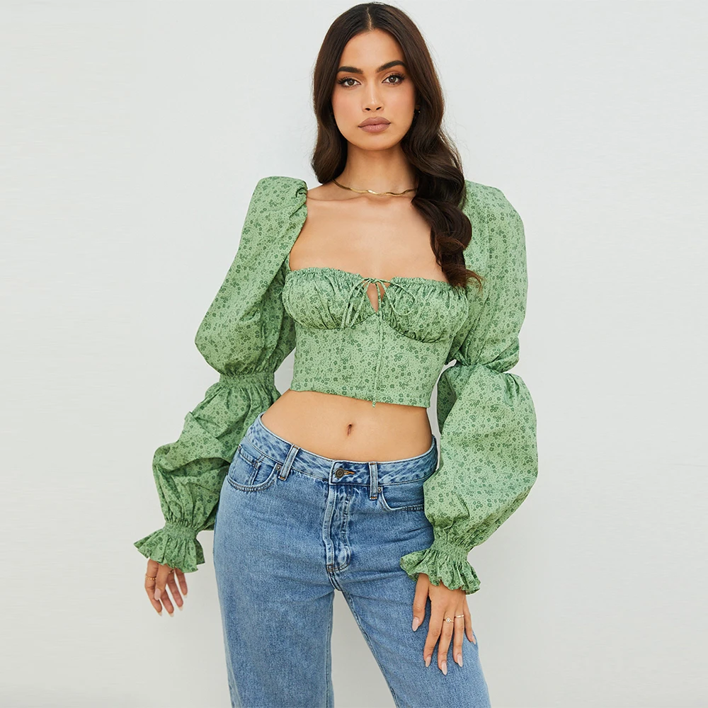 

Women Fashion Trendy Tops Square Neck Floral Printed Long Sleeve Crop Tops Sexy Low-cut Flared Sleeves Crop Top, Multi colors