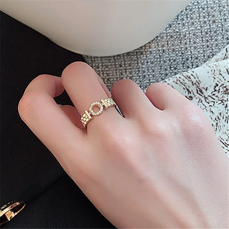 

Fashion Trendy Jewelry Hollow Geometric Circle Ring 18K Real Gold Round Index Finger Ring For Girls