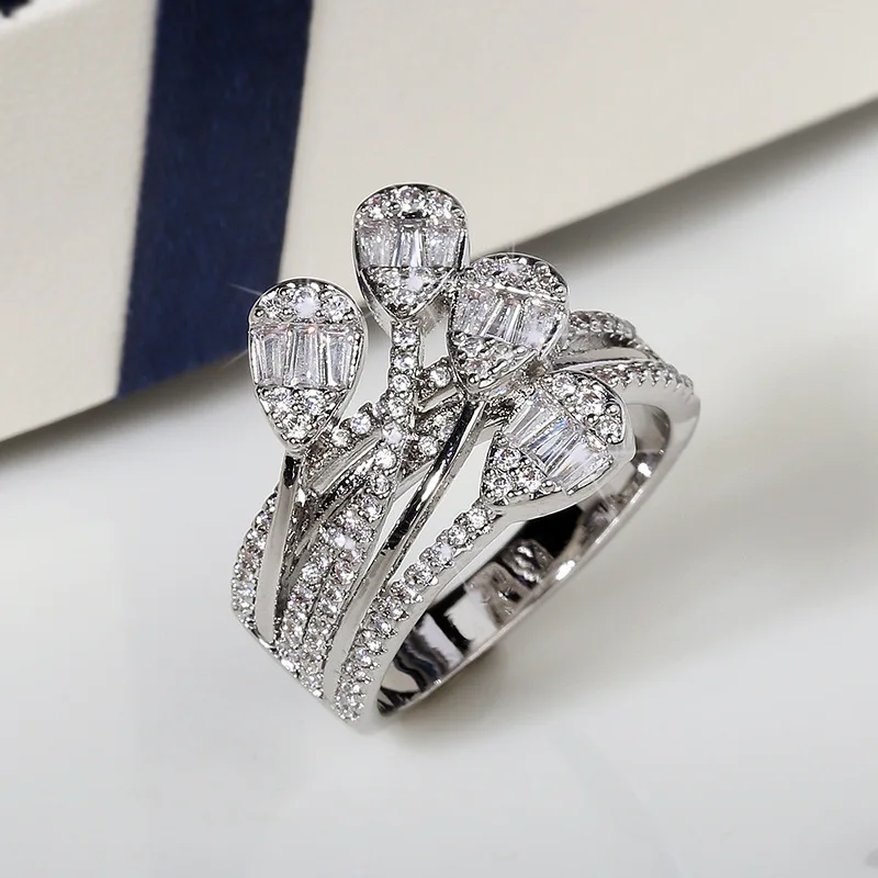 

High Quality Wholesale New Design KYRA01033 CZ Ring Platinum Plated Shine 3A Zircon Flower Shape Ring for Women, Silver