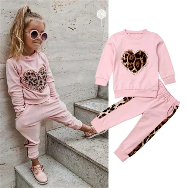 

Children's autumn winter leopard print peach heart paste bead fashion trend sweatshirt girl suit