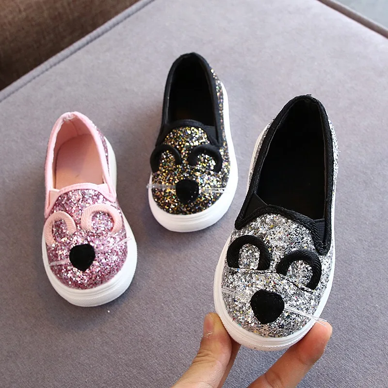 

Kids Walking casual Shoes toddler girls shining cartoon design slip on shoes, Picture shows