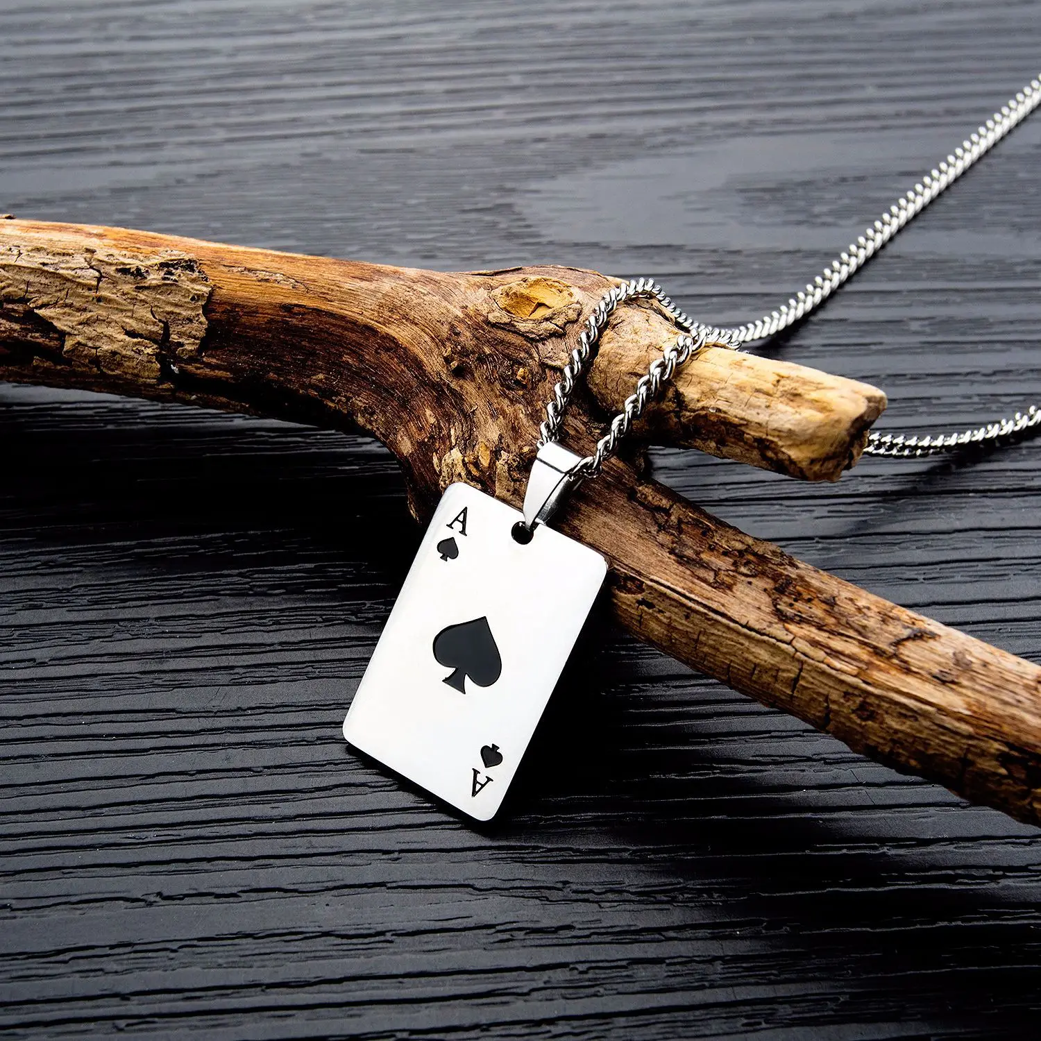 

Fashion Heart A stainless steel poker necklace Couple General
