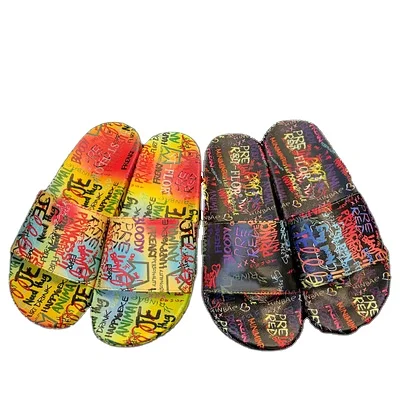

2021 Women's Summer New Fashion Creative Graffiti Slippers Symphony Word Flat Slide Slippers