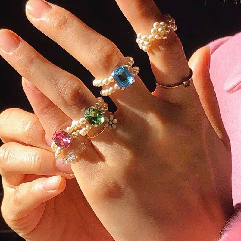 

2020 Fashion Shiny Colorful Crystal Rings Imitation Pearl Rings For Women Jewelry, Picture shows