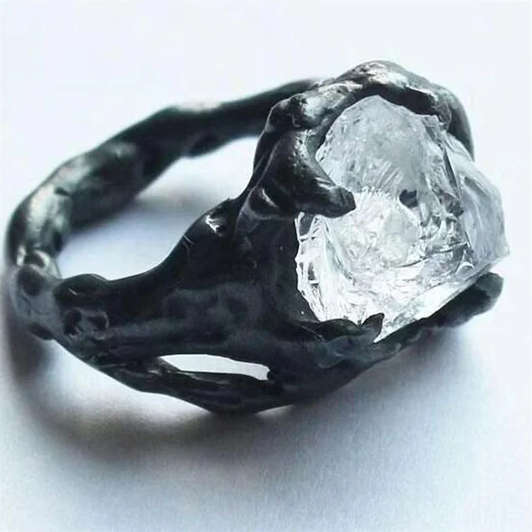 

New hot selling ladies ring, creative personality irregular crystal ring, exaggerated hip-hop jewelry ring wholesale