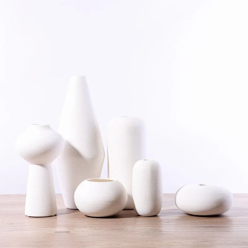 

Factory wholesale porcelain table centerpiece stands flower vase ceramic vase, White