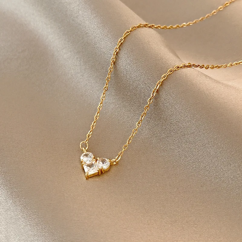 

Simple Fashion Stainless Steel Crystal Rhinestone CZ Heart Necklace Cubic Zirconia Love Heart Pendant Necklace