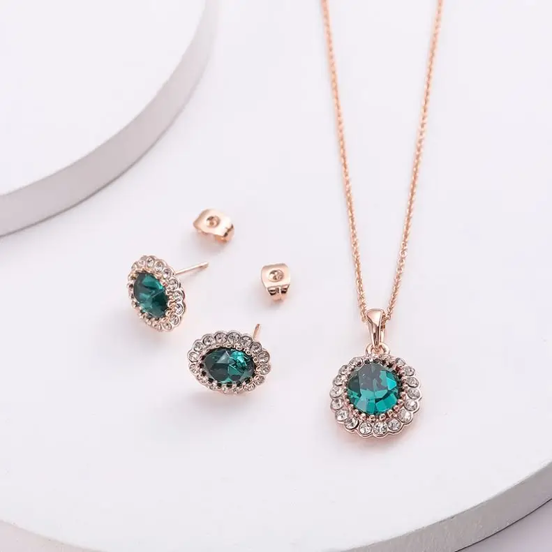 

YE10128 Hot Selling Luxury Jewelry Wholesale Classic Design Fancy SW Crystal Rose Gold Brass Stud Earring For Ladies, Photo