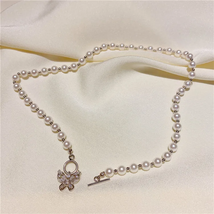 

2020 fashion butterfly pearl bead necklace