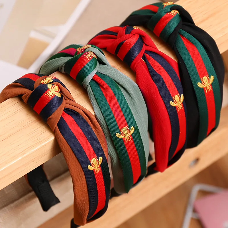 12399848623_174615318