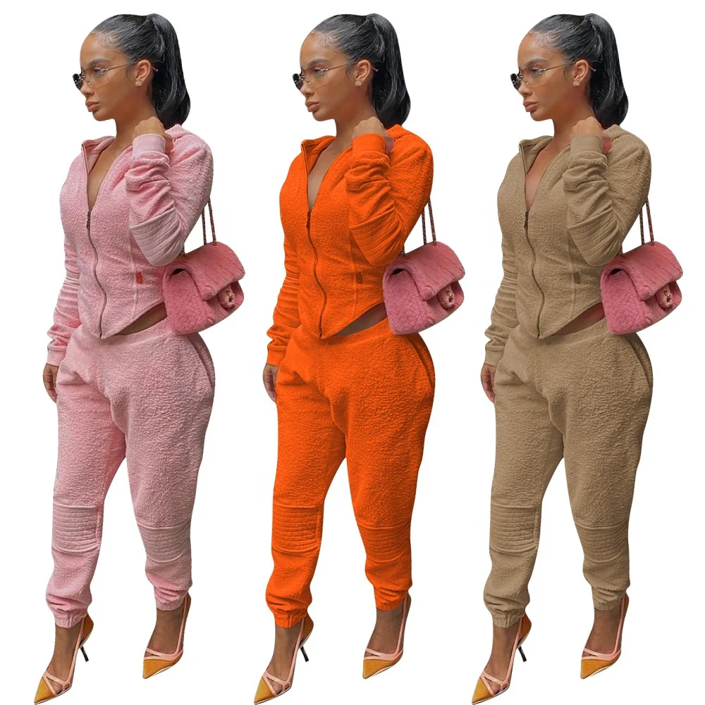 

MT16-1052 Women's autumn and winter 2020 velour hooded two-piece suit long sleeve solid color sweatsuit women clothing