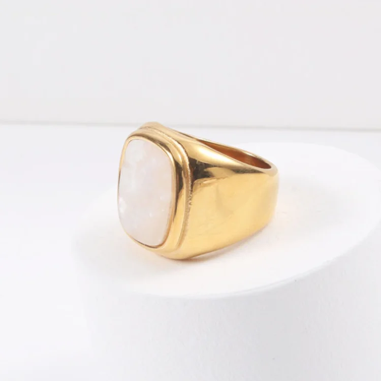

New Design 18K Gold Plated White Shell Irregular Finger Rings for Women Stainless Steel Jewelry, As picture