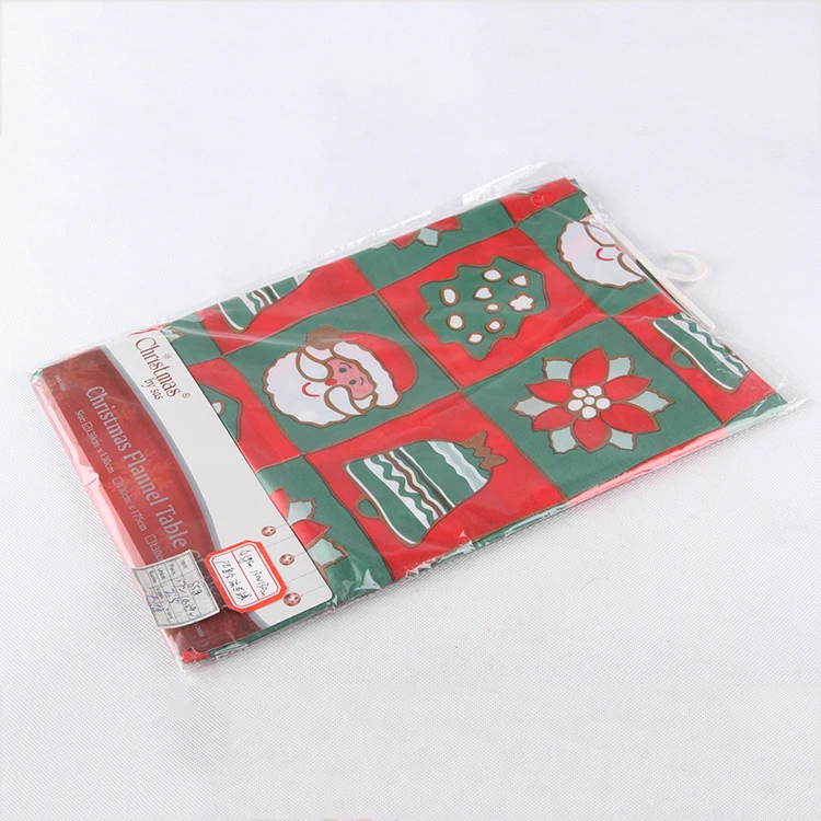 

Royalunion E00250 Best Selling Durable Using Foods Placemat Baby, Pet Placemat For Christmas, Red+green