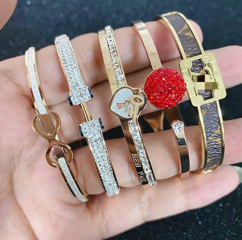 

Cheap price good quality gold latest design Stainless Steel Bracelet Rose Gold Ladies Stainless Steel Bangle