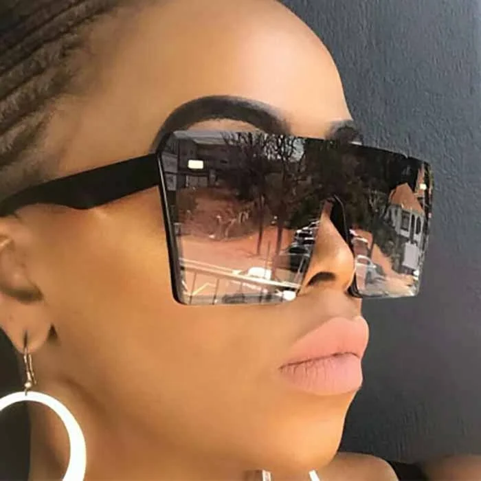 

Wholesale Cheap Fashion Flat Top Square Big Frame Women Sunglasses One Piece Lens Oversized Rivet Men Shades Sun Glasses 2021