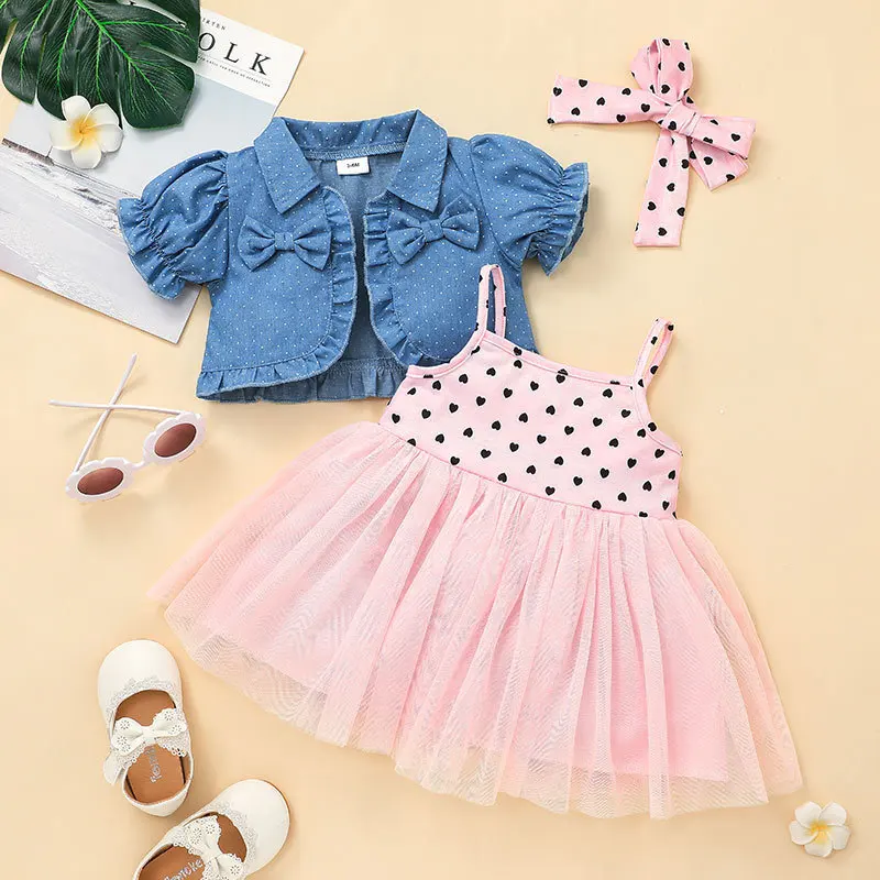 

Baby girls 3 pcs clothing set puff sleeve dots printed denim shirt + sleeveless heart tulle dress + headband outfits for baby, Picture shows