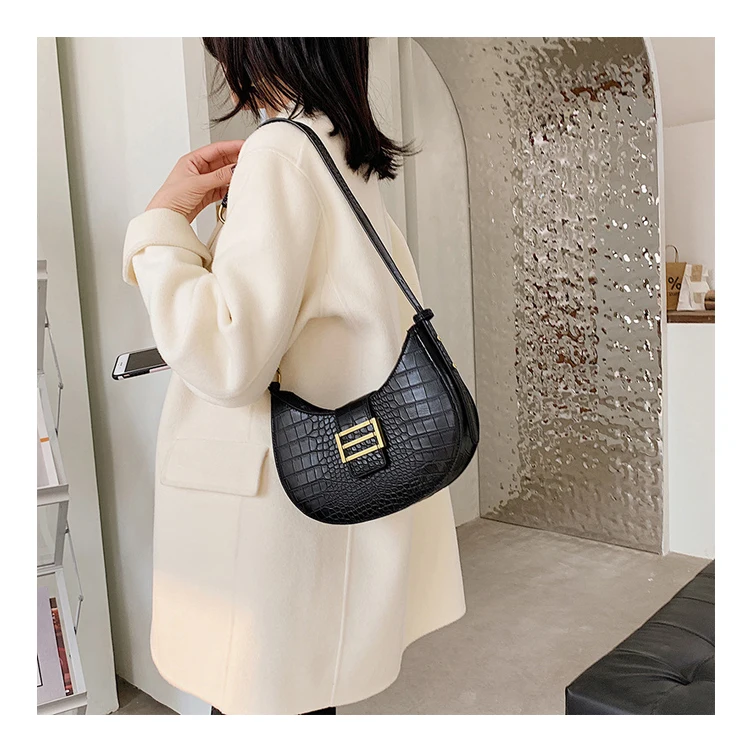 

Hot Salling Luxury Chain Retro Vintage Bags For Women purse and handbags