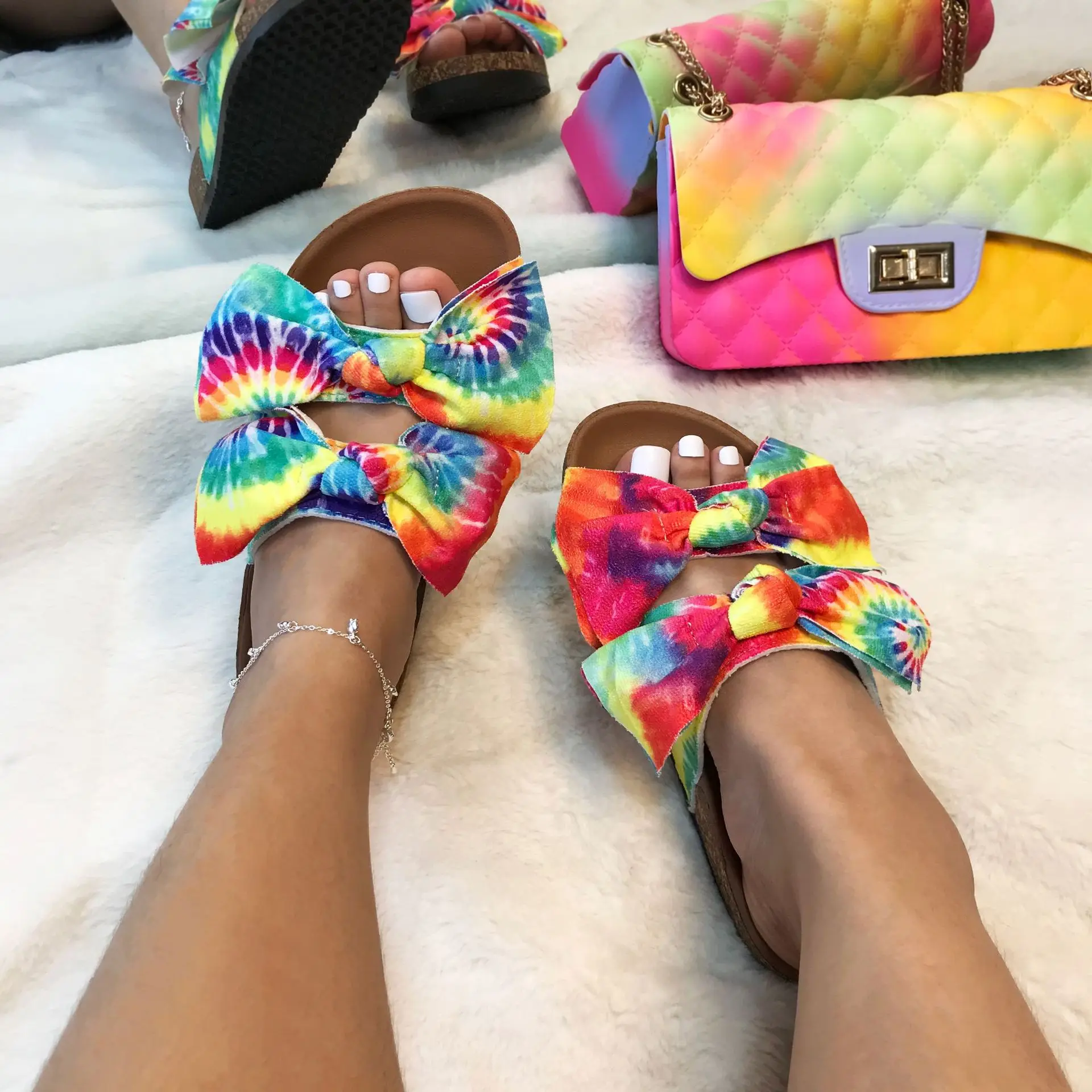 

PDEP 2021 Summer Mixed Colors Slippers Tie Dye Sandals Fashion Women Flip Flops Cute Slippers Rainbow Bow Slides for Women