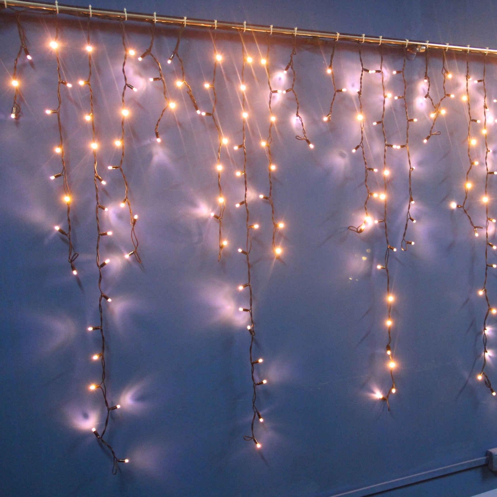 Hot Sale Factory Price LED Curtain Icicle String Light