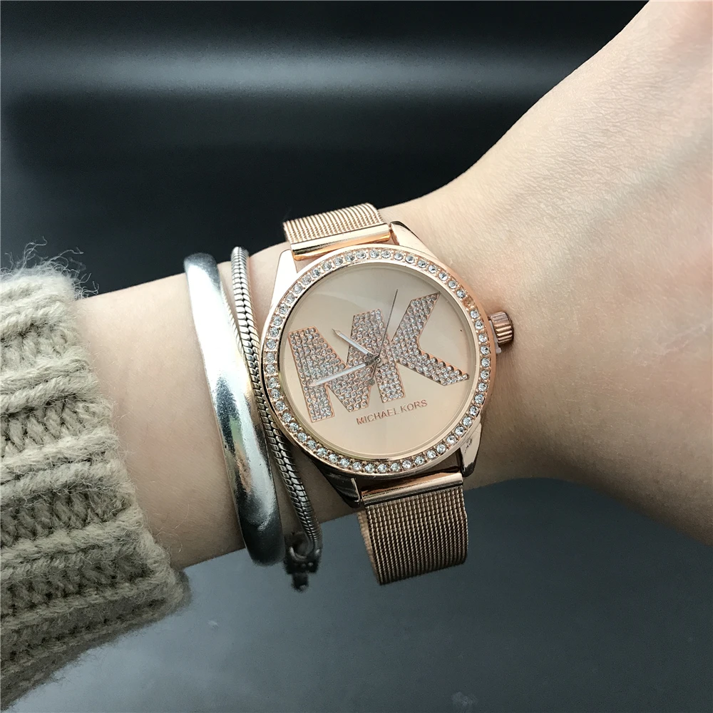 

Factory supply discount price watch custom logo high quality new design fashion luxury brand watches for wholesale, 4 colors