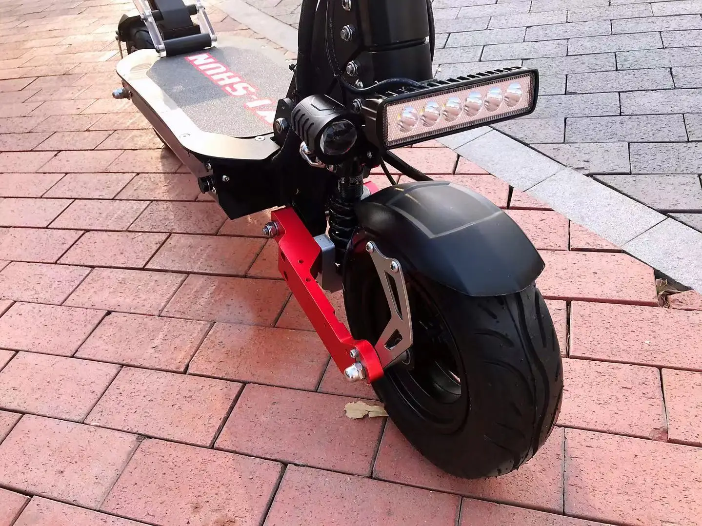 Innovative Tire High Quality Fat Tire Speed Kick Waterproof Small