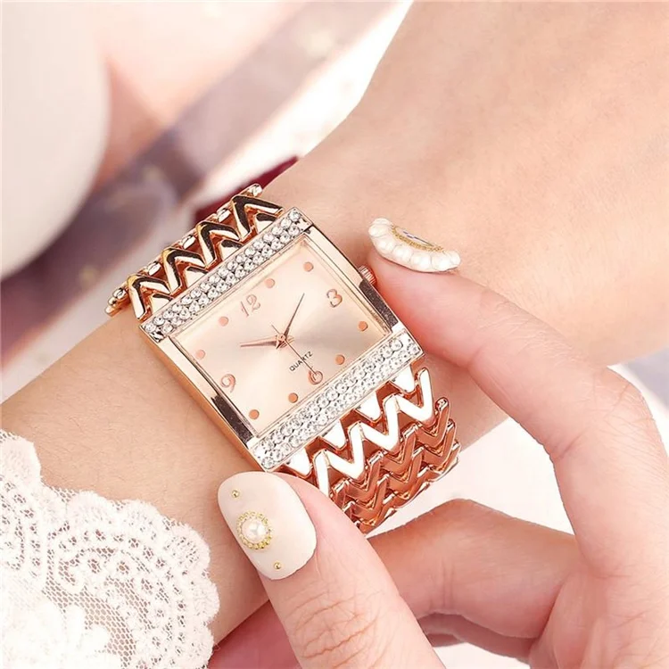 

Drop Shipping Hot Selling Square Wrist Watches for Women Gold Quartz Watch Diamond Wristwatch, Picture