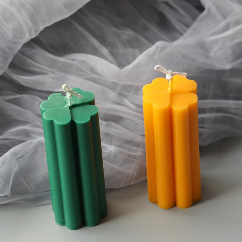 

DIY Four-leaf clover scented candle plastic molds pillar candle molds for candle making, Transparent