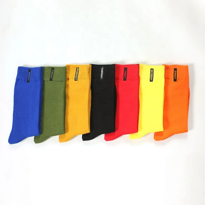 

Autumn winter new pure color embroidery British gentleman tube male socks, Pantone color