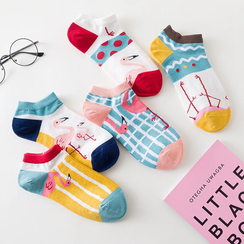 

2021 Autumn Fashion Cute Funny Cartoon Patterns Socks Wholesale Letters Cotton Woman Ankle Socks Manufacturer, Picture shown