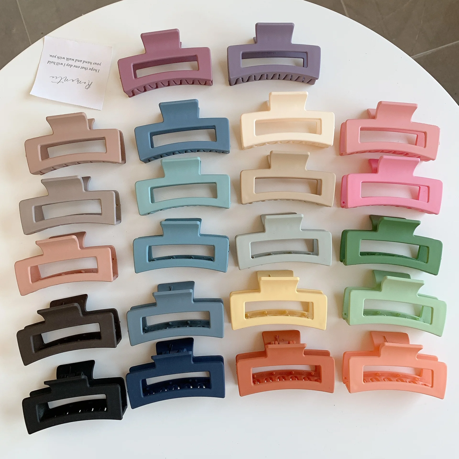 

Pastel Strong Claw Clips Wholesale Customizable High Quality Resin Plastic 8CM Matte Hair Claw Pink Acrylic