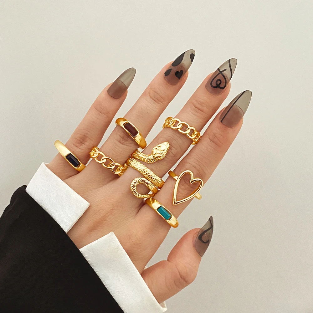 

Fashion 7pcs Geometric Ring Set European Simple Gold Metal Chain Heart Snake Finger Joint Rings Set For Women Gift