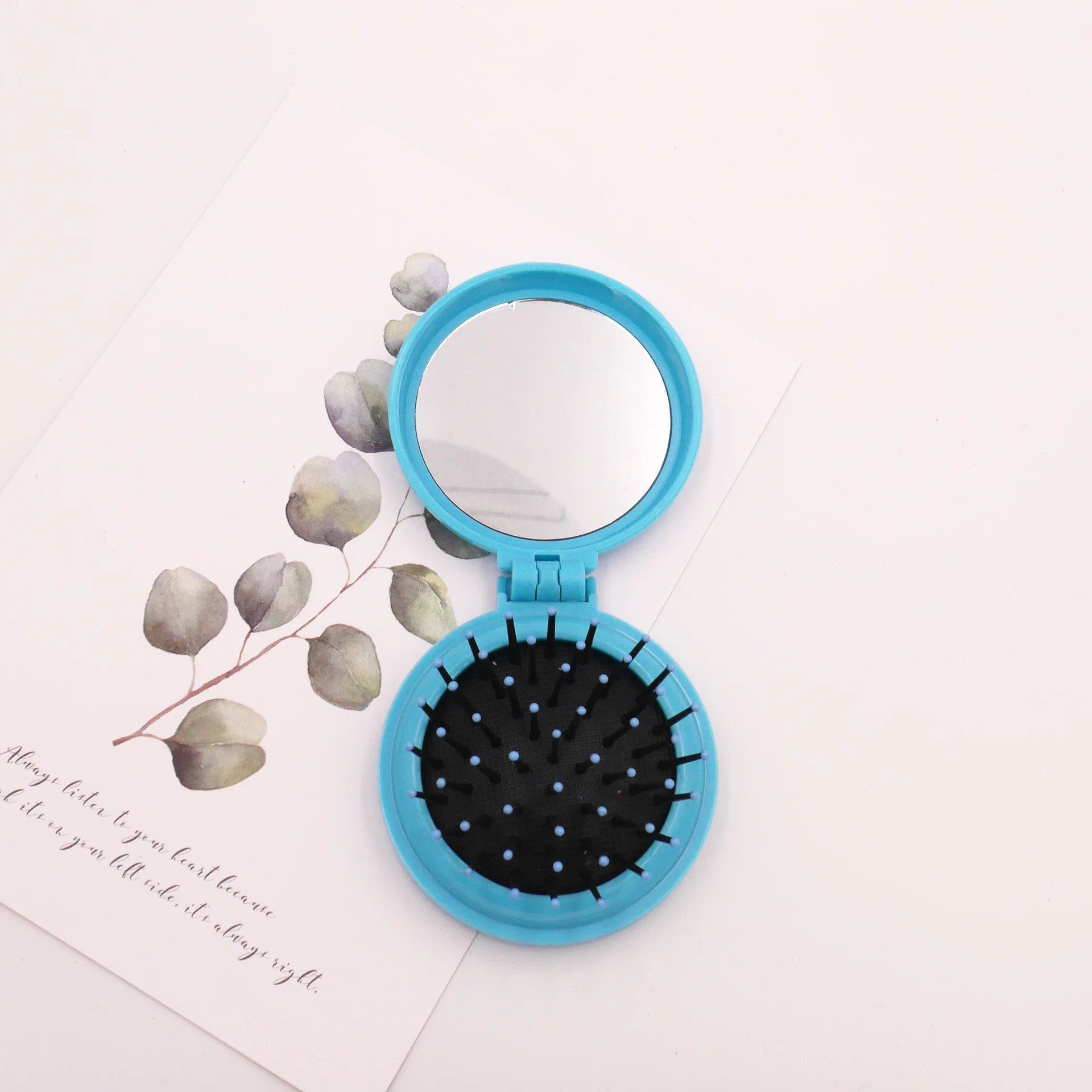 

Portable Multifunctional Airbag Comb Set Mirror Comb