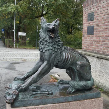 新しい動物デザイン激しい真鍮ウルフ彫刻殺害をイノシシ Buy ウルフ 真鍮オオカミ ウルフ彫刻 Product On Alibaba Com