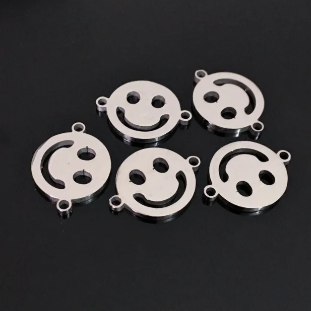 

smiling face stainless steel double-sided polished silver pendant custom wholesale diy