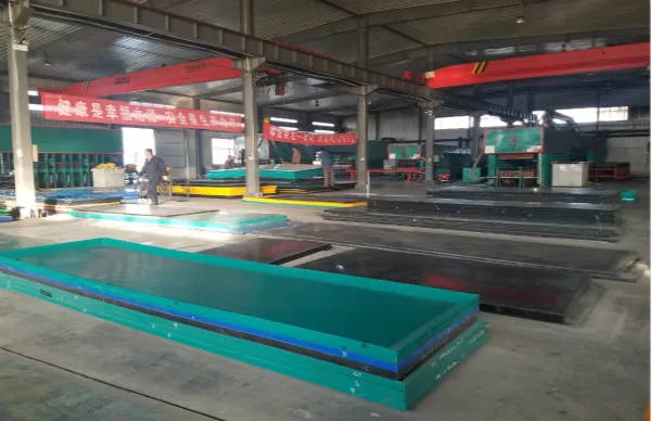 UHMWPE or HDPE sheets