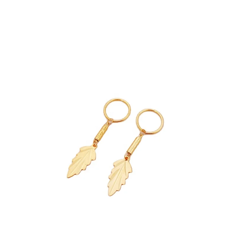 

Pu Hongxin Decorated With 24K Gold Fashion Long Sen Series Earrings Peacock Hollow Feather Leaf Earrings Factory Direct Supply