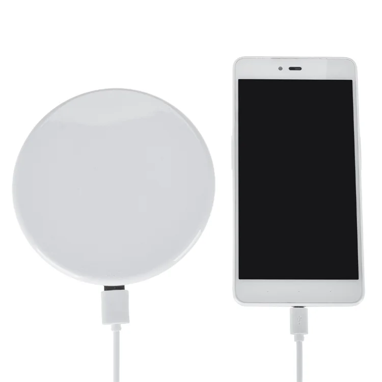 

Shenzhen Solar Power Bank Battery Charger Cell Phone Solar Power Bank with Sticker